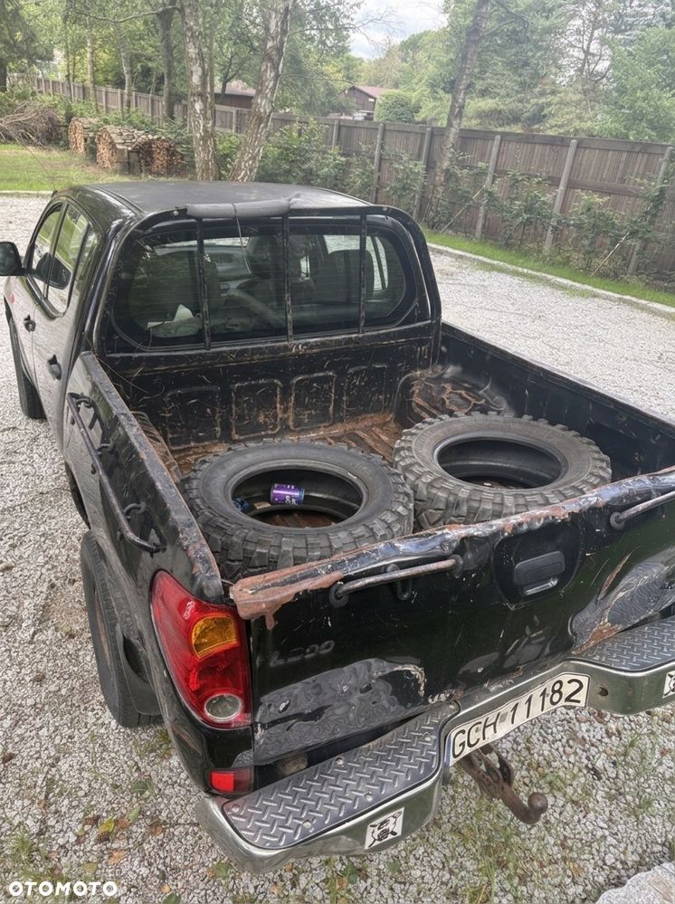 Mitsubishi L200 - 5