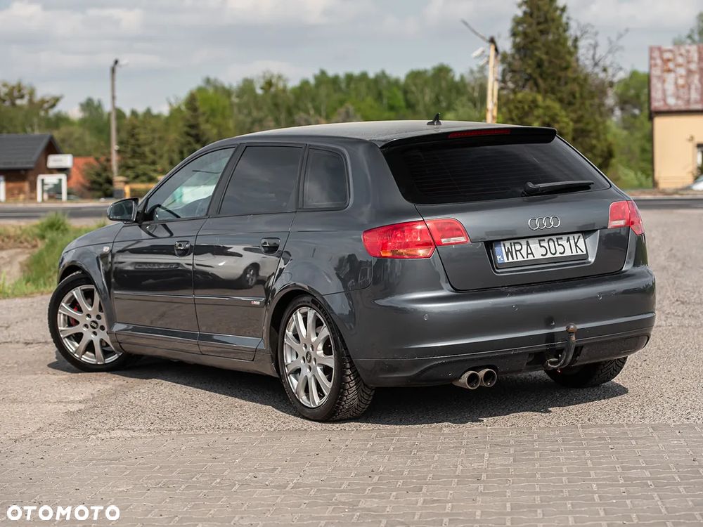 Audi A3 Sportback 2.0 TDI DPF S tronic S line Sportpaket - 9