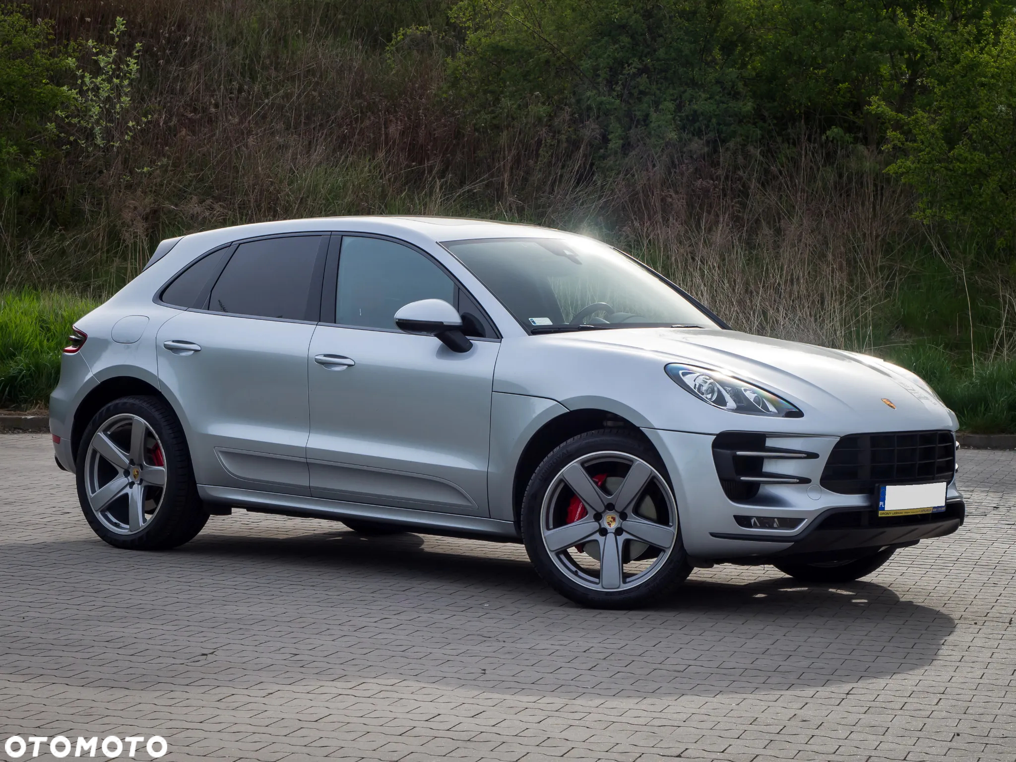 Porsche Macan Turbo - 4