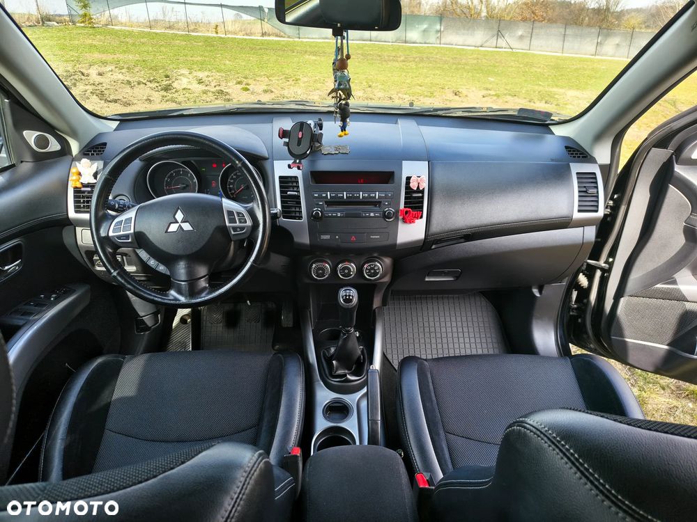 Mitsubishi Outlander 2.0 Intense 2WD - 6
