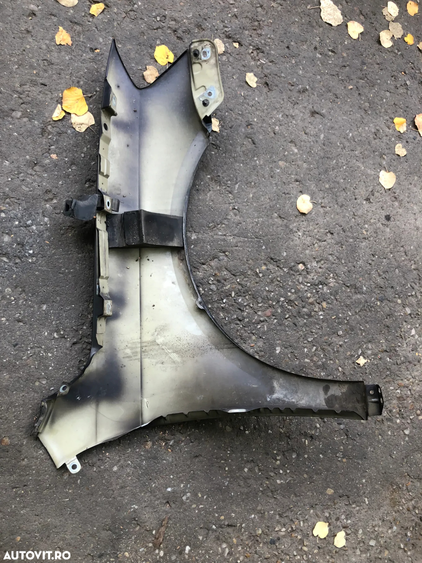 Aripa stanga fata VW Volkswagen Passat B7 2011 maro mic defect - 6
