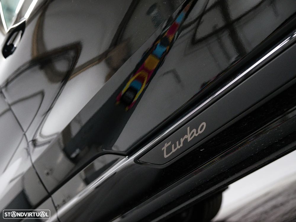 Porsche Cayenne Electric Turbo - 17