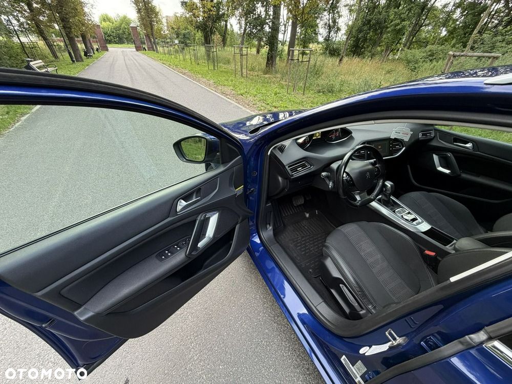 Peugeot 308 - 18
