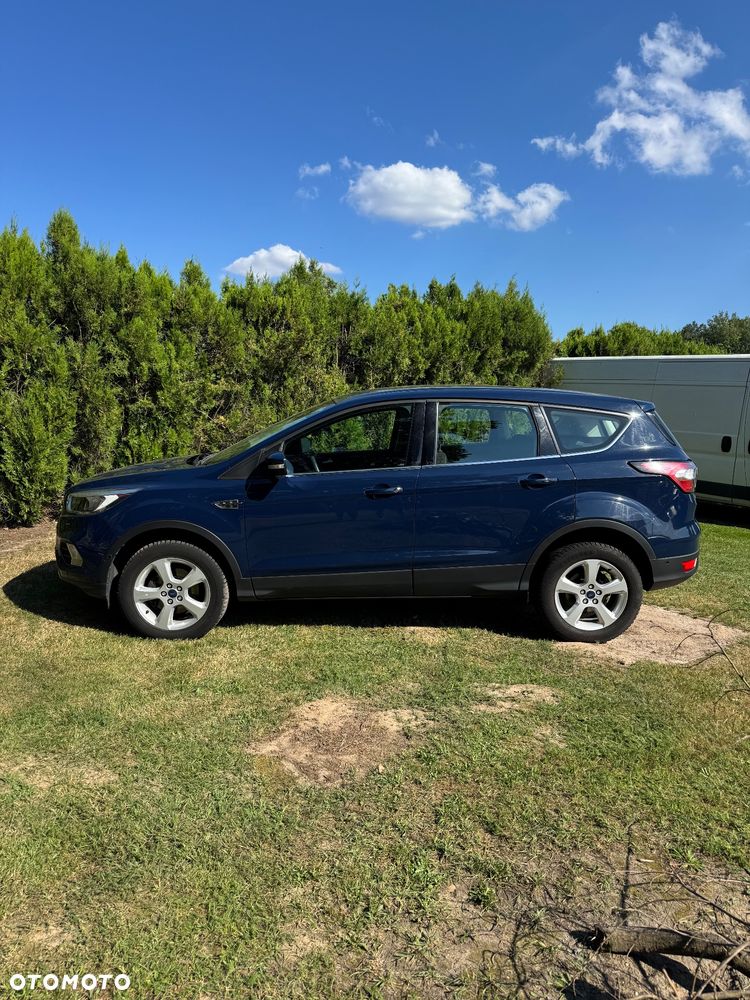 Ford Kuga 1.5 EcoBoost 2x4 Trend - 5