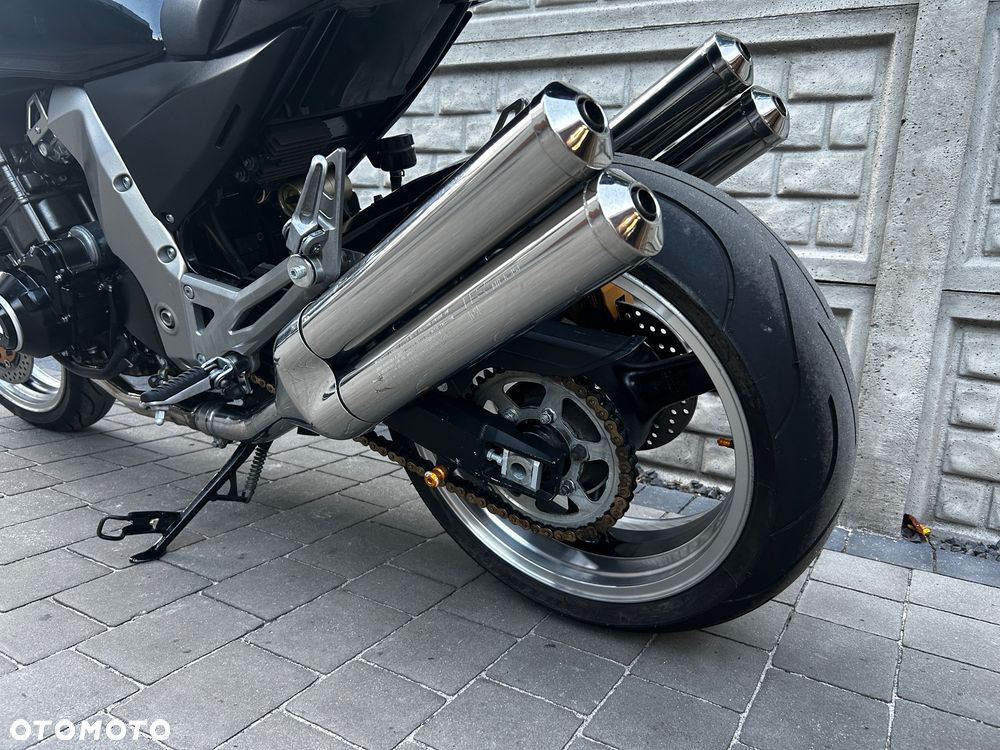Kawasaki Z - 19