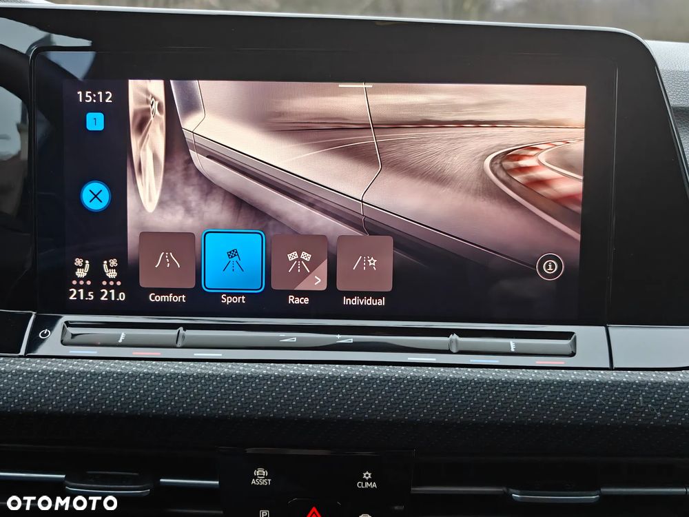 Volkswagen Golf - 10