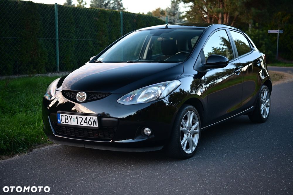 Mazda 2 - 6