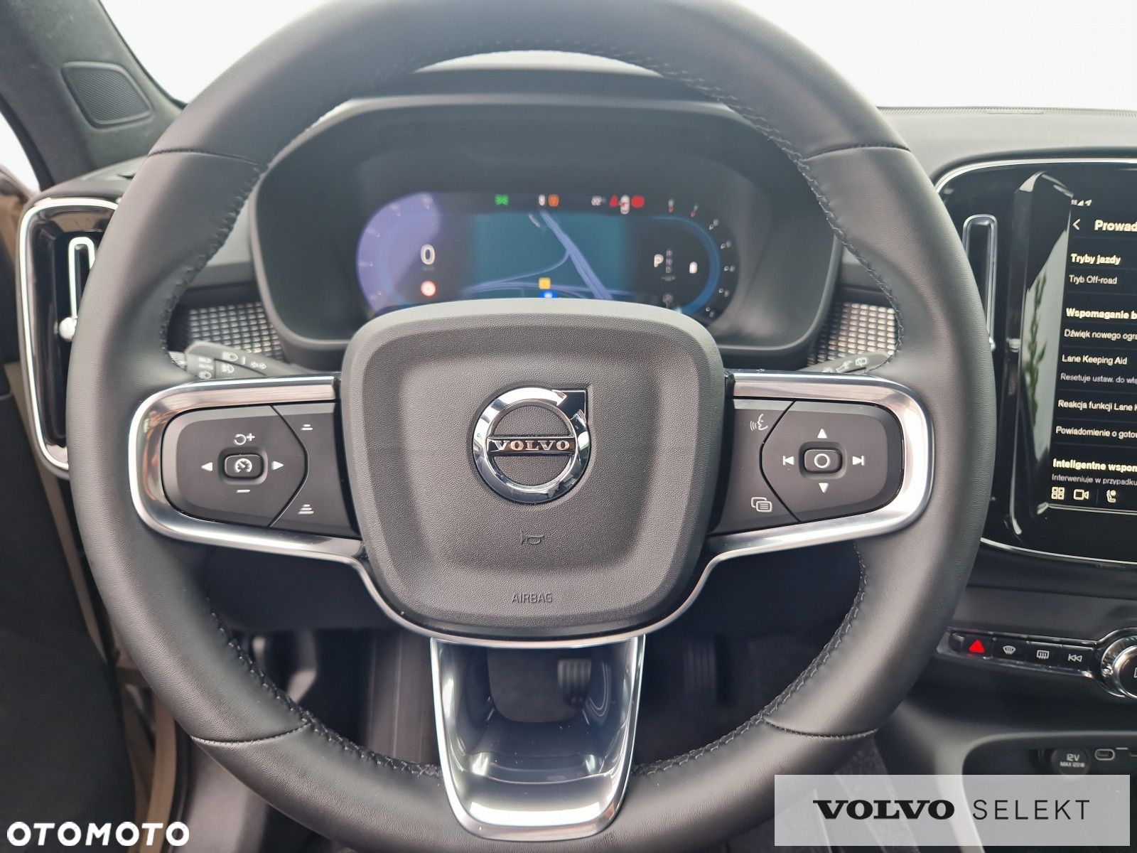 Volvo XC 40 - 26