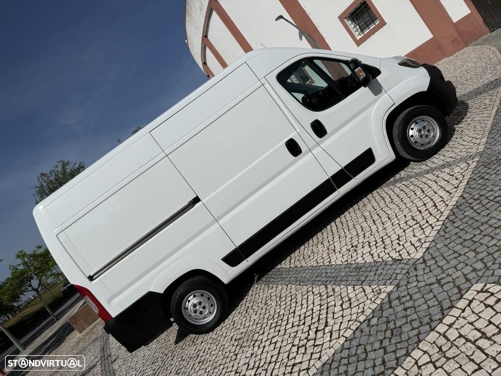 Peugeot Boxer 2.2 BlueHDi 335 L2H2  Premium - 11