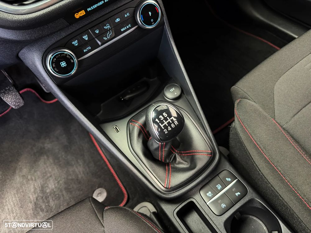 Ford Fiesta 1.0 EcoBoost ST-Line - 23