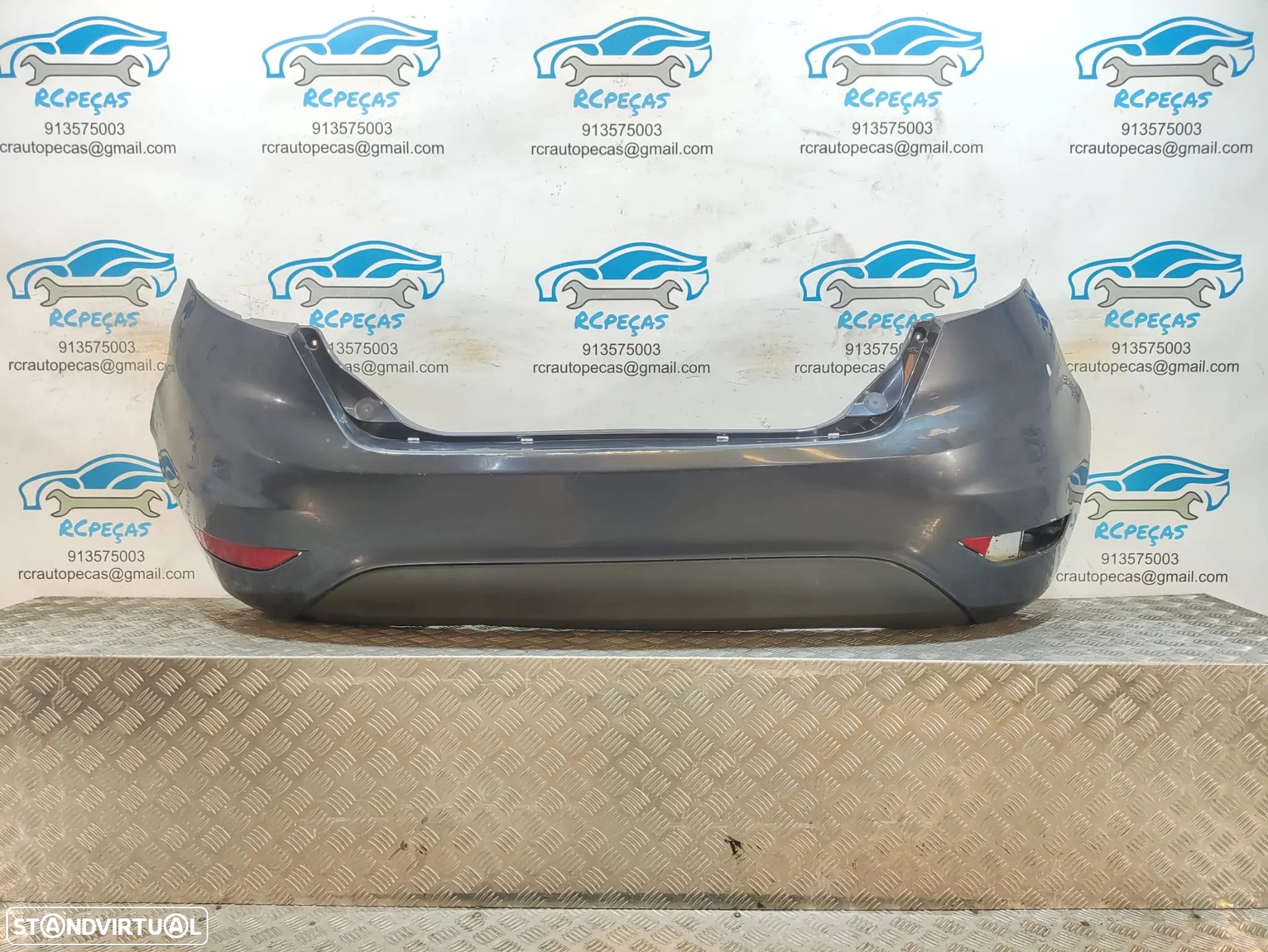 Parachoques traseiro original FORD FIESTA MK6 - 1