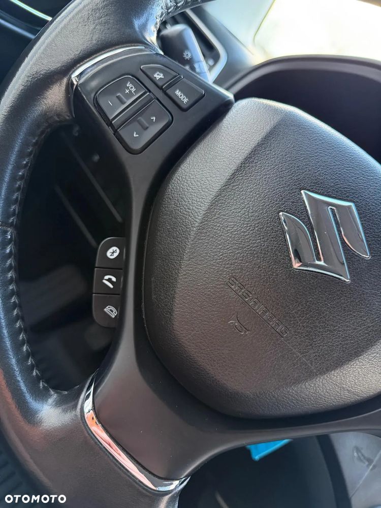 Suzuki Baleno 1.2 Premium - 8