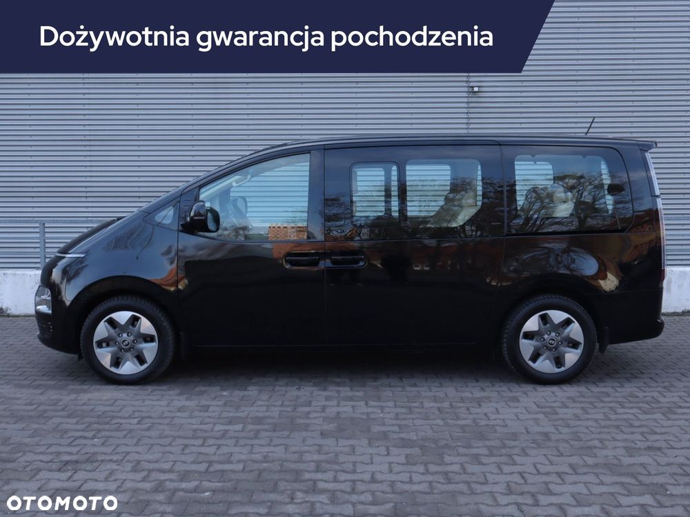 Hyundai Staria - 4