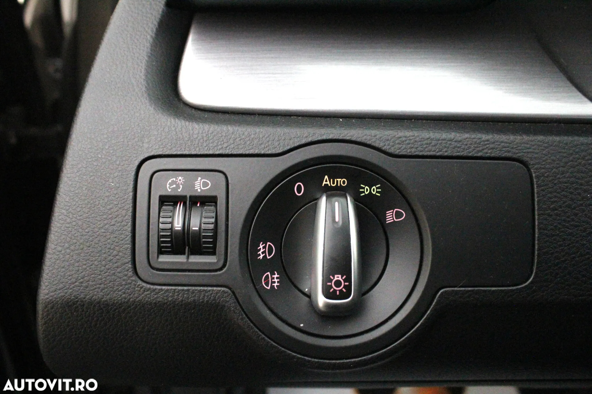 Volkswagen Passat Variant 1.6 TDI BlueMotion Technology DSG Comfortline - 21