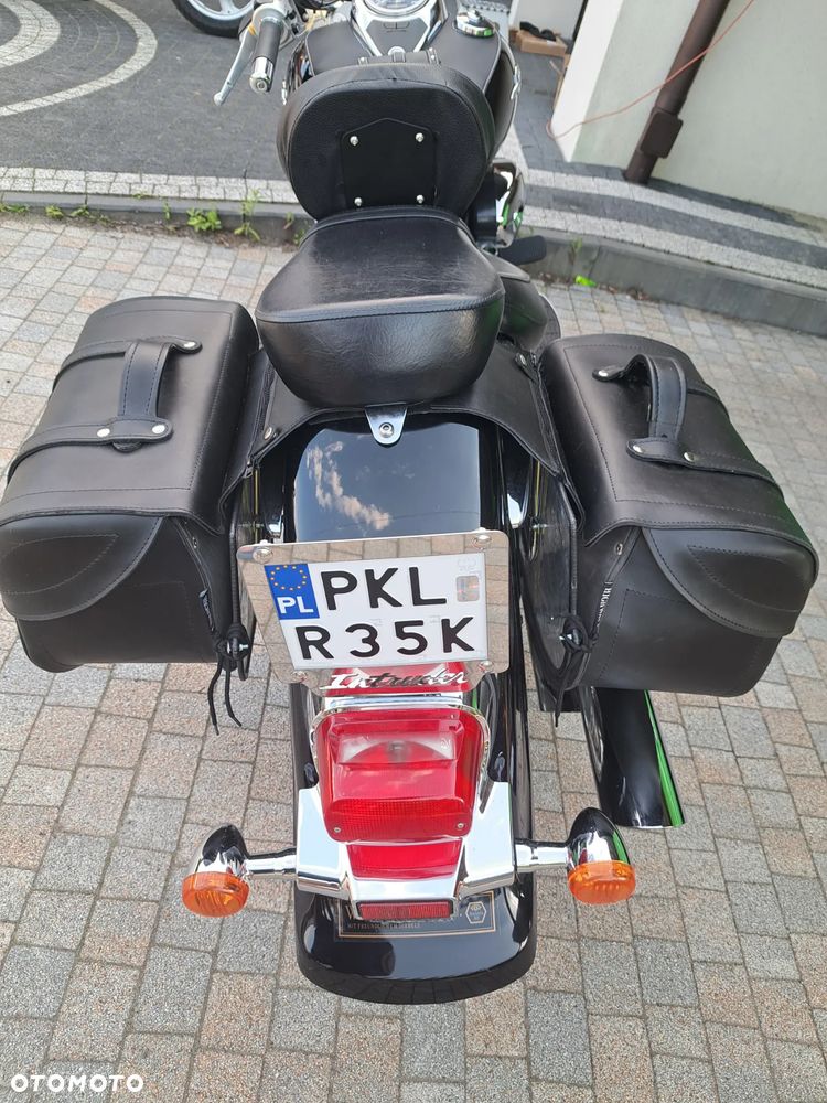 Suzuki Intruder - 15
