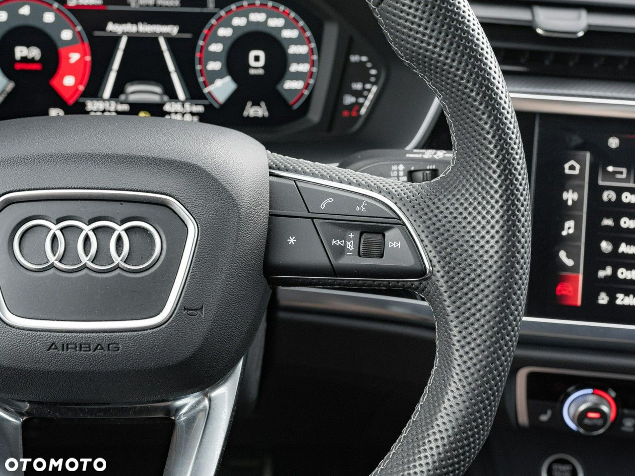 Audi Q3 Sportback - 18