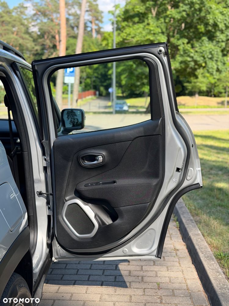 Jeep Renegade 1.4 MultiAir Longitude - 11