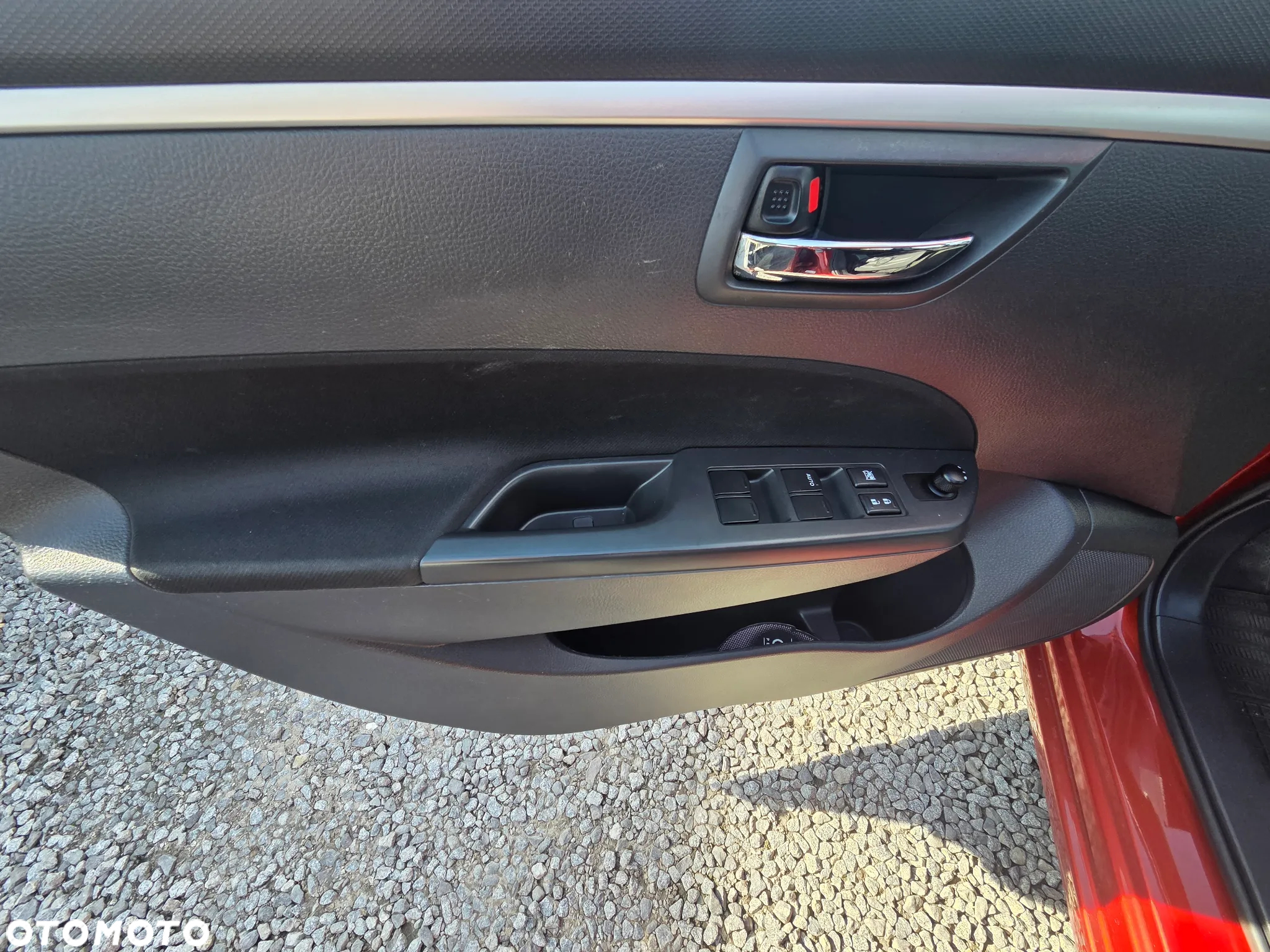 Suzuki Swift 1.2 Premium - 9