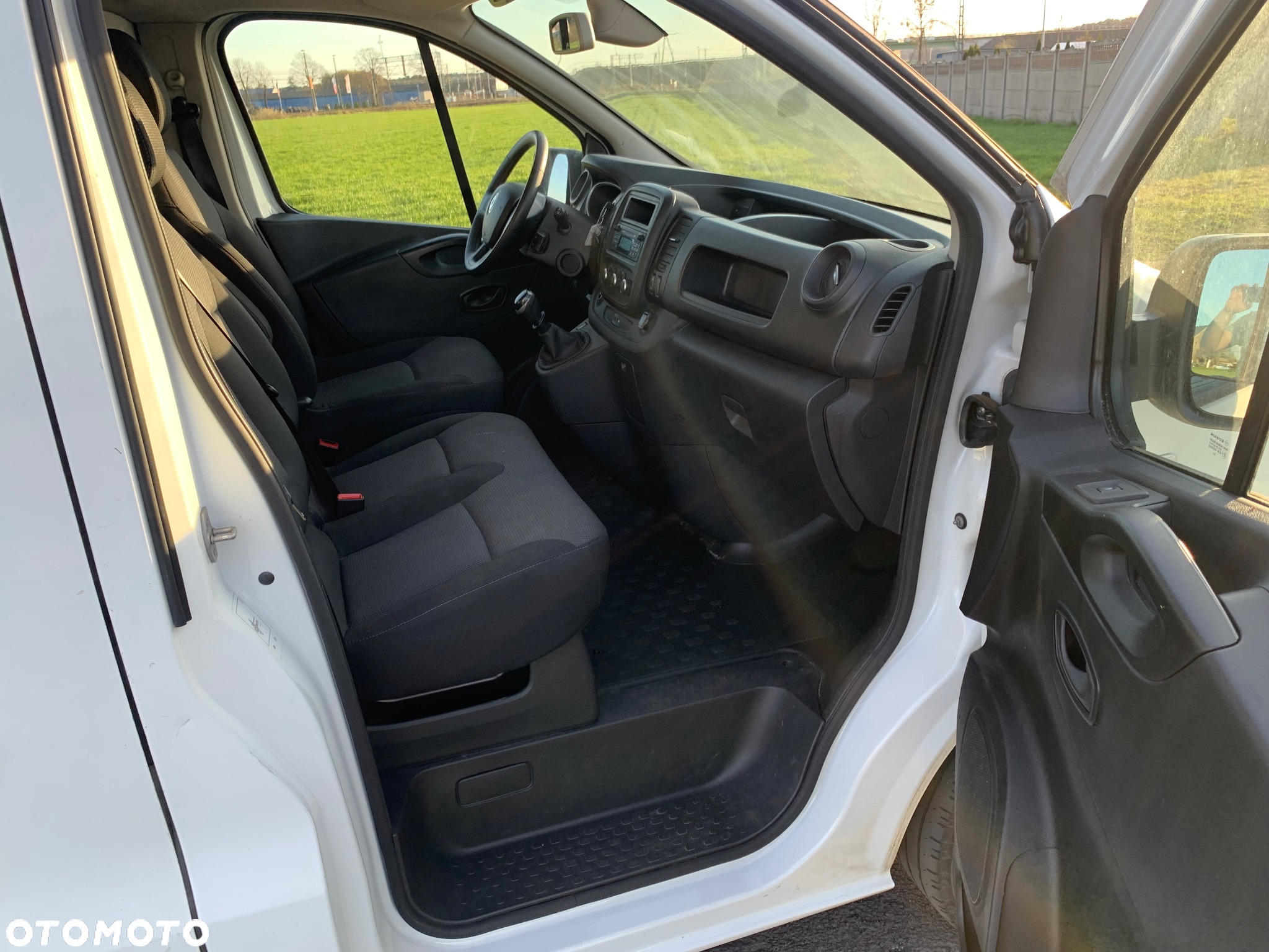 Renault Trafic - 11