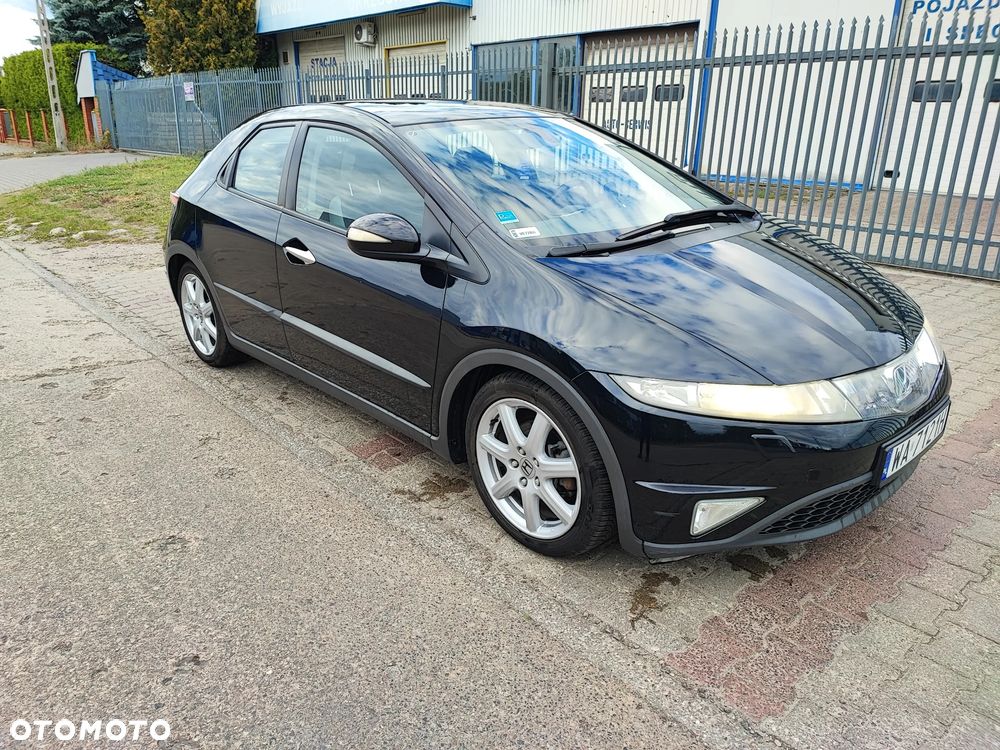 Honda Civic 1.8 Executive - 3