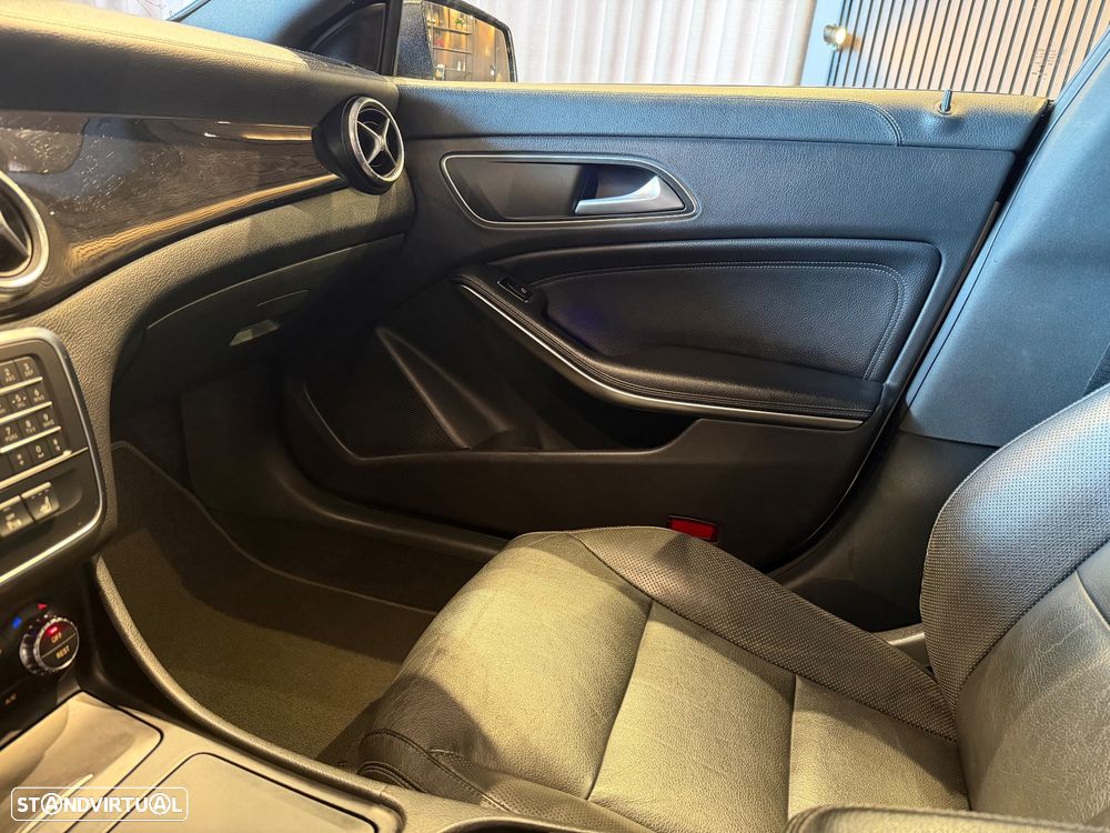 Mercedes-Benz CLA 220 (CDI) d 7G-DCT AMG Line - 24