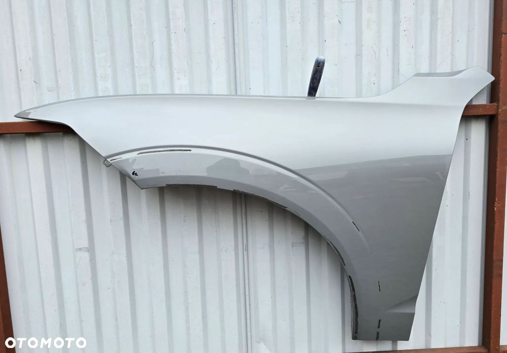 BŁOTNIK LEWY PRZÓD VOLVO XC60 II