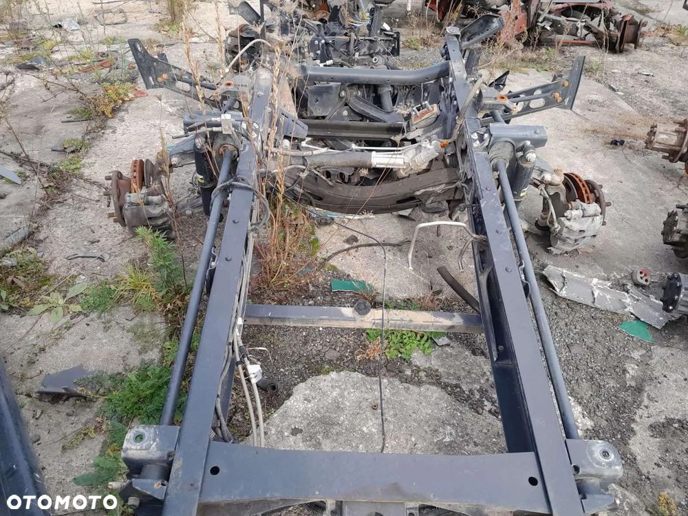 Zawieszenie Iveco Daily  35C15 2007-2014r. BEZ RAMY !! - 1