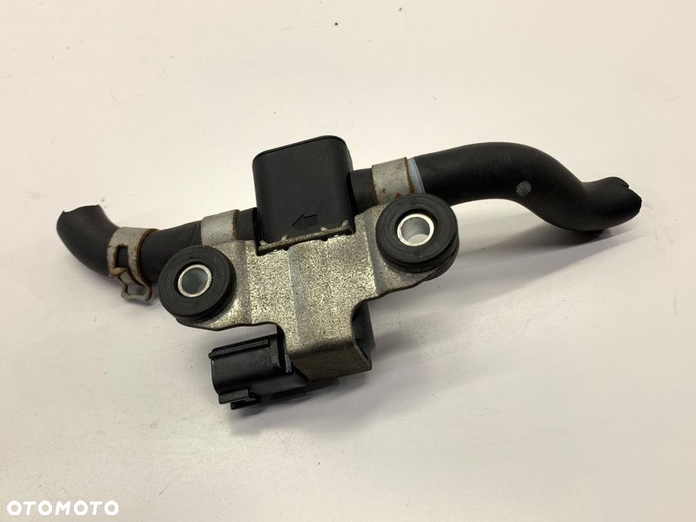 ZAWÓR PODCIŚNIENIA  INFINITI Q50 2013 - 2022 50 Hybrid AWD 268 kW [364 KM] Hybryda silnik - 2