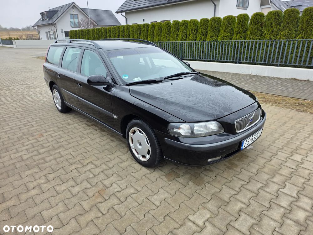 Volvo V70 2.4 Premium - 2