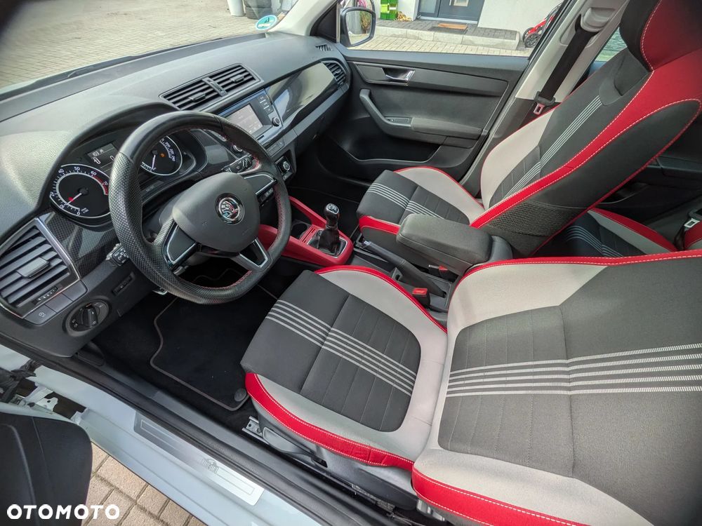Skoda Fabia 1.0 TSI Monte Carlo - 13