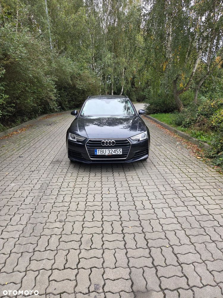 Audi A4 Avant - 16