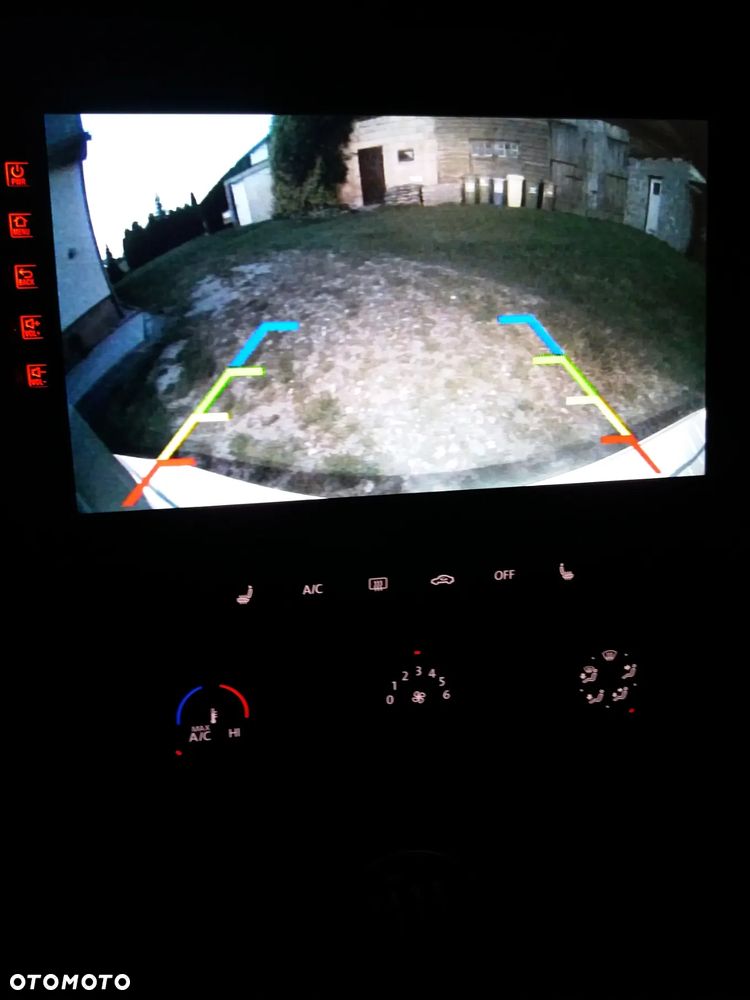 Volkswagen Golf 1.6 TDI 4Motion BlueMotion Technology Allstar - 12