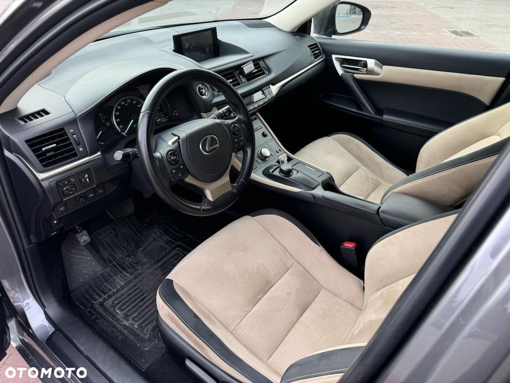 Lexus CT 200h Elegance - 8