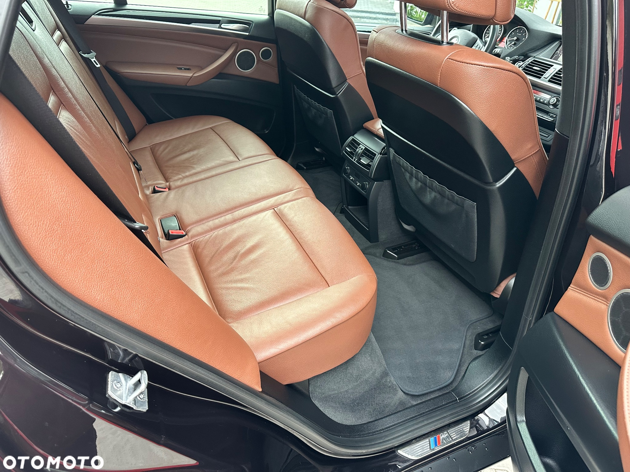BMW X5 xDrive35i Edition Exclusive - 28