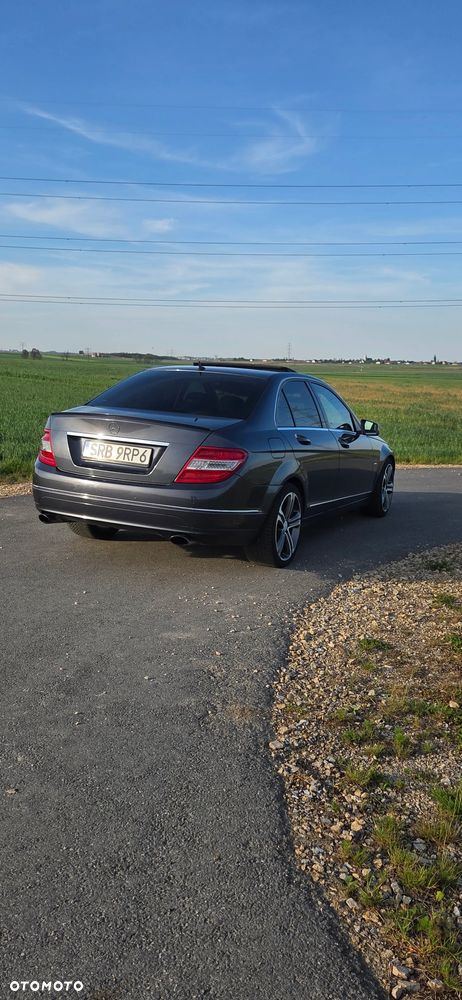 Mercedes-Benz Klasa C 320 CDI Avantgarde 4-Matic - 3