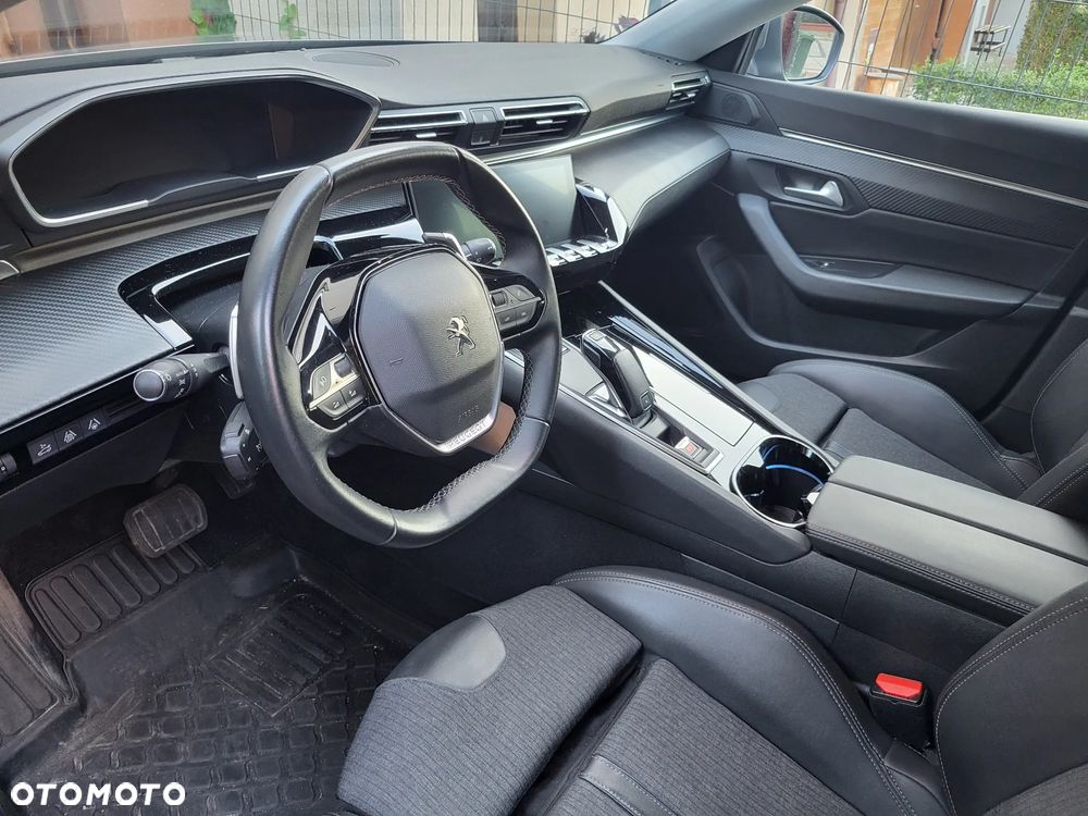 Peugeot 508 BlueHDi 130 EAT8 Allure Business-Paket - 39