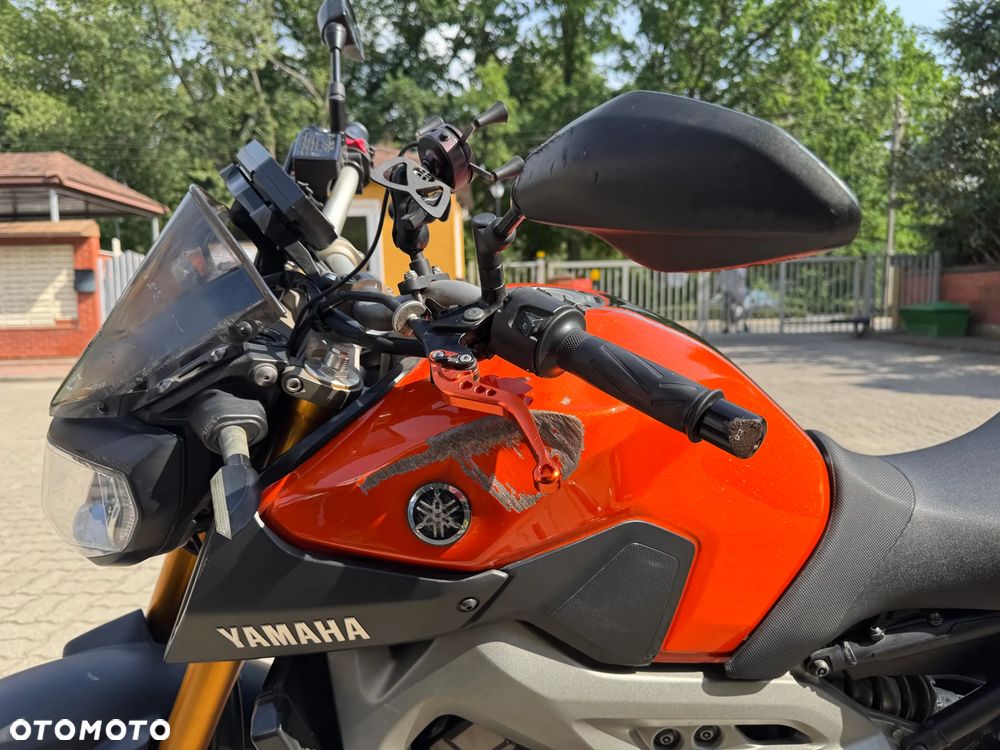 Yamaha MT - 4