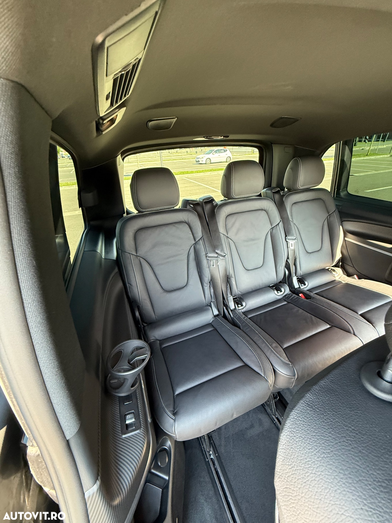 Mercedes-Benz V 300 d lang 4Matic 9G-TRONIC Avantgarde Edition 2021 - 17