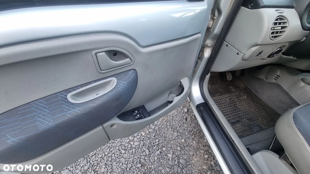 Renault Kangoo - 12
