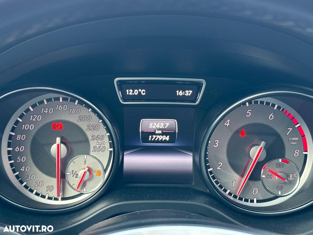 Mercedes-Benz CLA 180 - 21