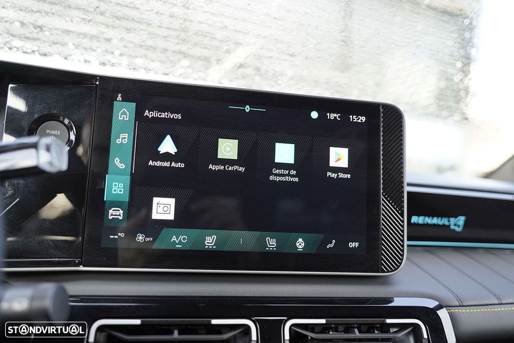 Renault 4 E-Tech 52 kWh Iconic Autonomia Conforto - 11