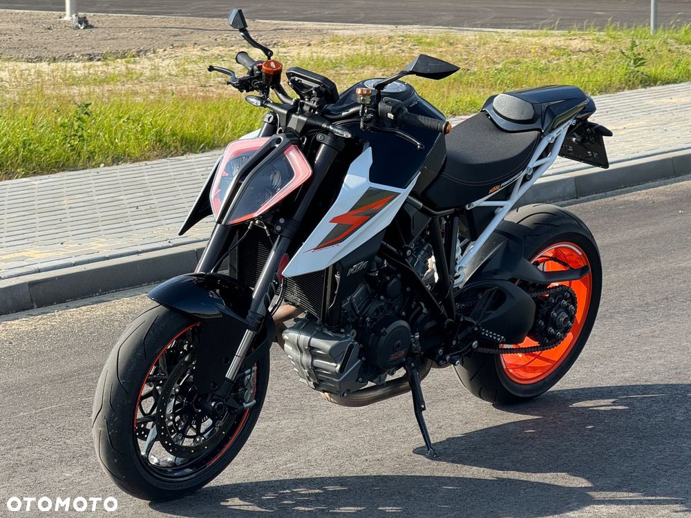 KTM Super Duke - 4