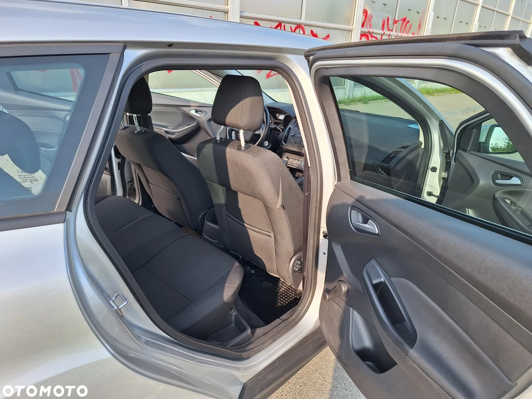 Ford Focus 1.6 Trend - 11