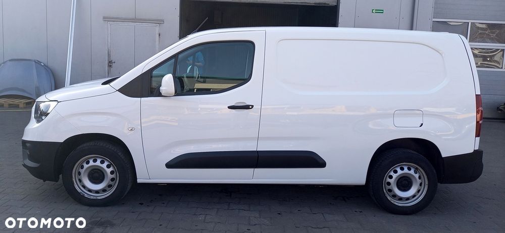 Opel Combo 1.5 CDTI Elegance Plus S&S - 4