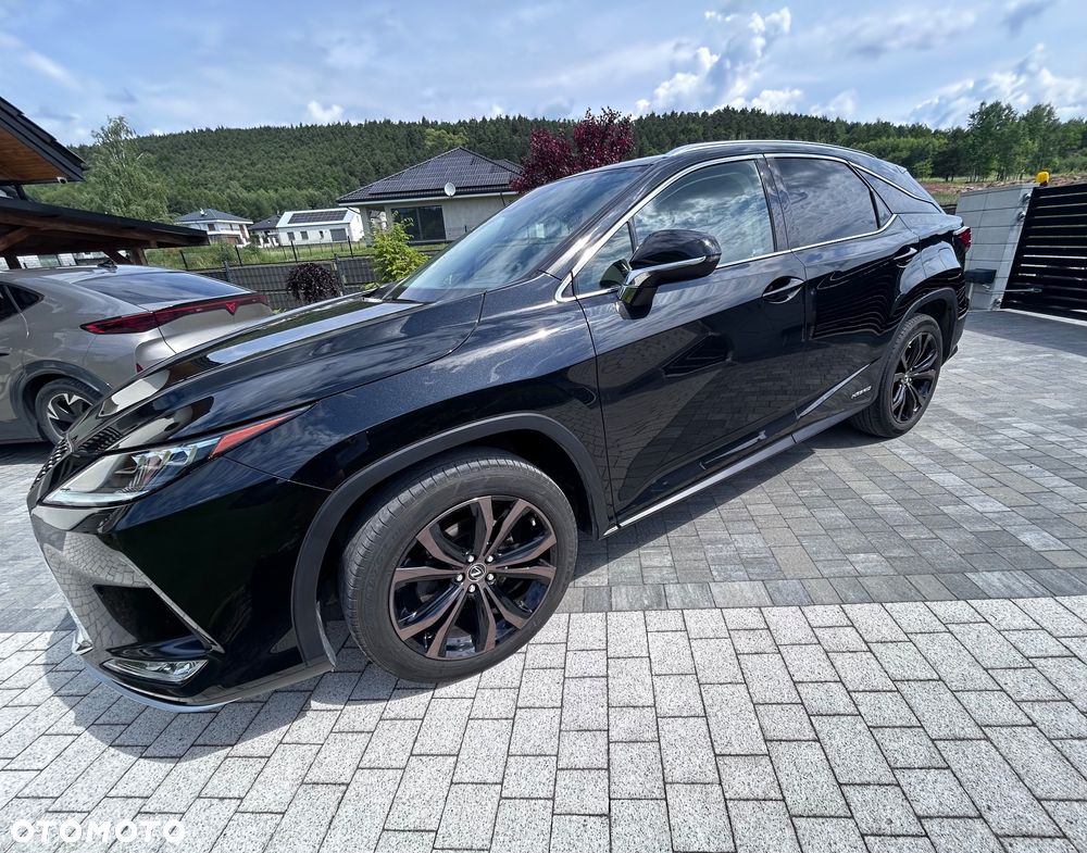 Lexus RX - 4
