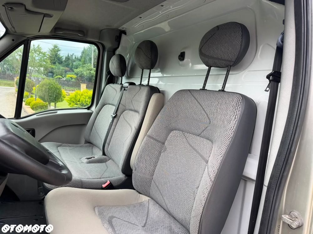 Renault Master - 24