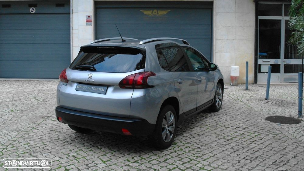 Peugeot 2008 1.2 PureTech Style - 7