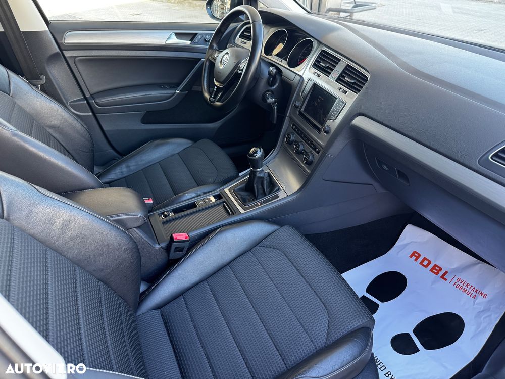 Volkswagen Golf 1.4 TSI BlueMotion Technology Allstar - 15