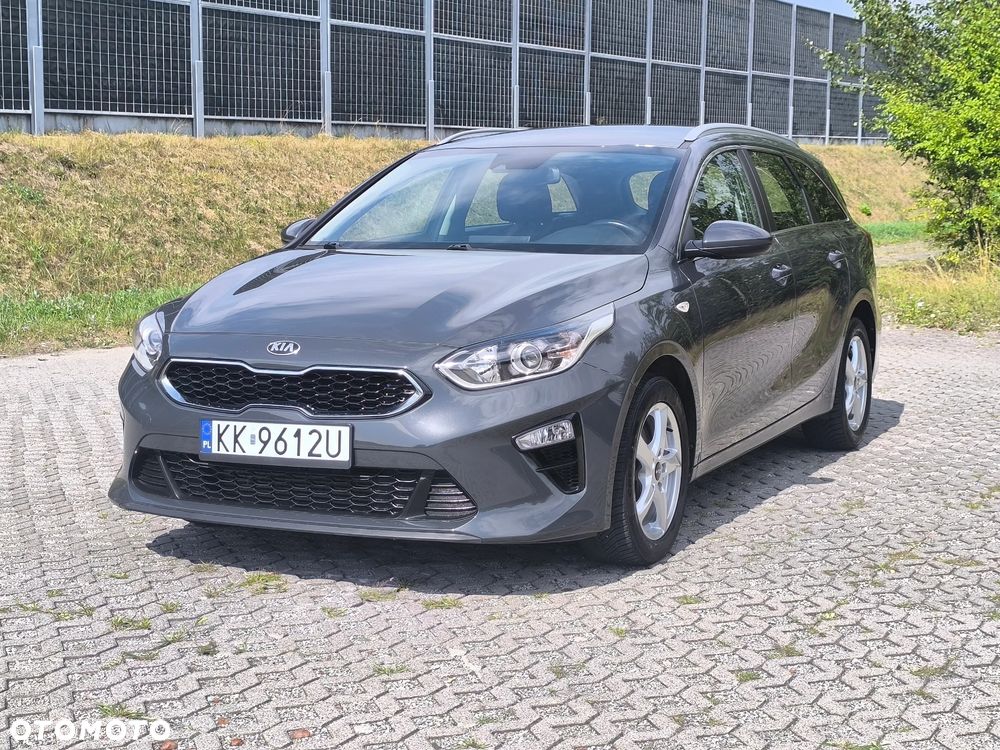 Kia Ceed 1.6 CRDi (48V Mild-Hybrid) Vision - 13