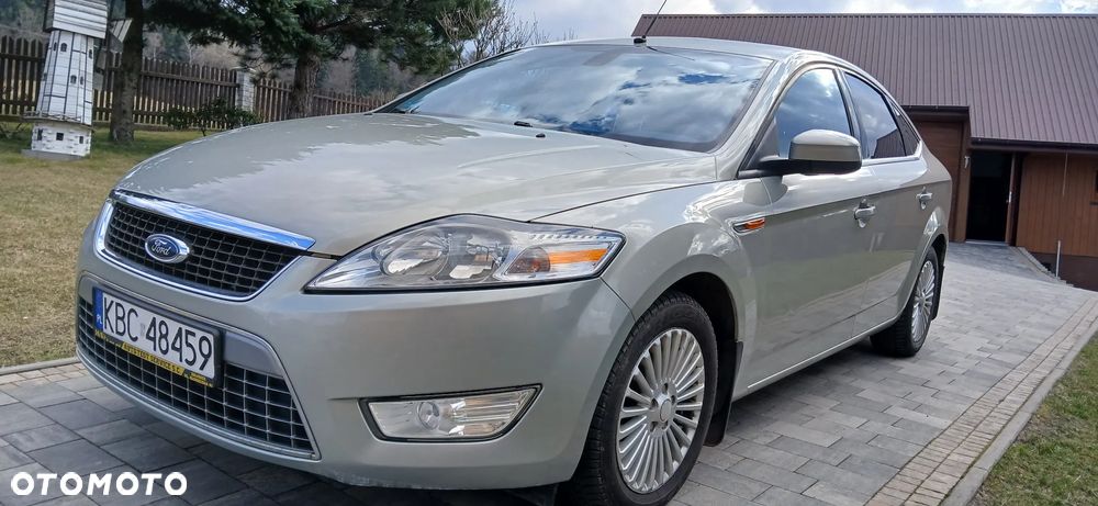 Ford Mondeo 2.0 TDCi Titanium - 21